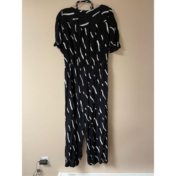 Loft Women’s Medium Black White Short Sleeve Jumpsuit Wrap Tied - Picture 6 of 6